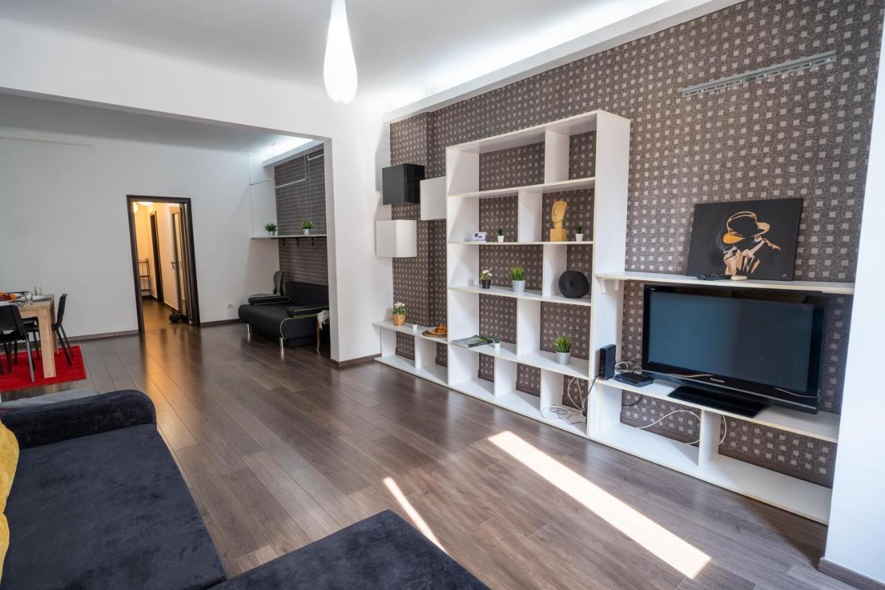 Cozy & Spacious Flat Near Victoriei Square Βουκουρέστι Εξωτερικό φωτογραφία